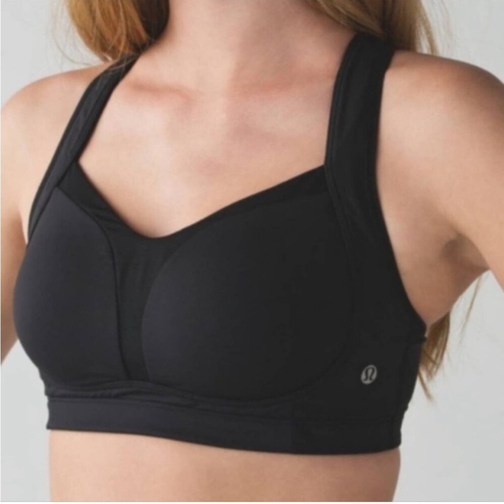 Lululemon Ta Ta Tamer Sports Bra 32C Black Women's